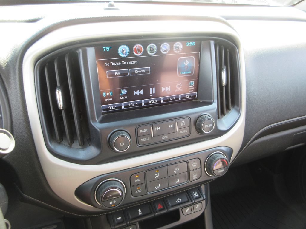 Certified 2018 GMC Canyon SLT w/ Driver Alert Package AWD/4WD image 32