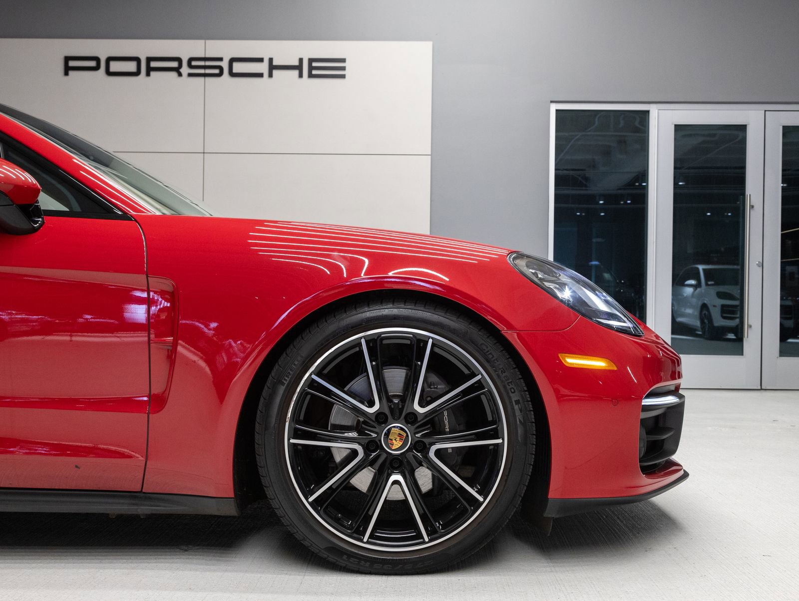 Certified 2023 Porsche Panamera 4 Platinum Edition image 11