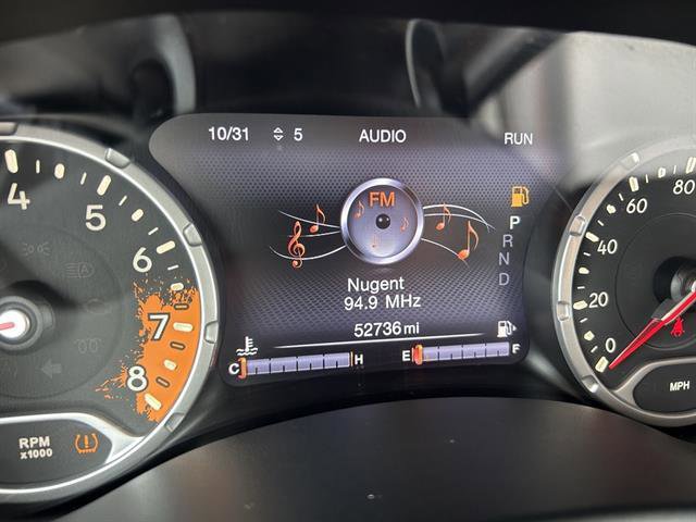 Used 2016 Jeep Renegade Trailhawk w/ Premium Trailhawk Package image 16