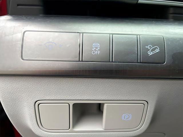 New 2026 Hyundai Kona SEL Premium image 18