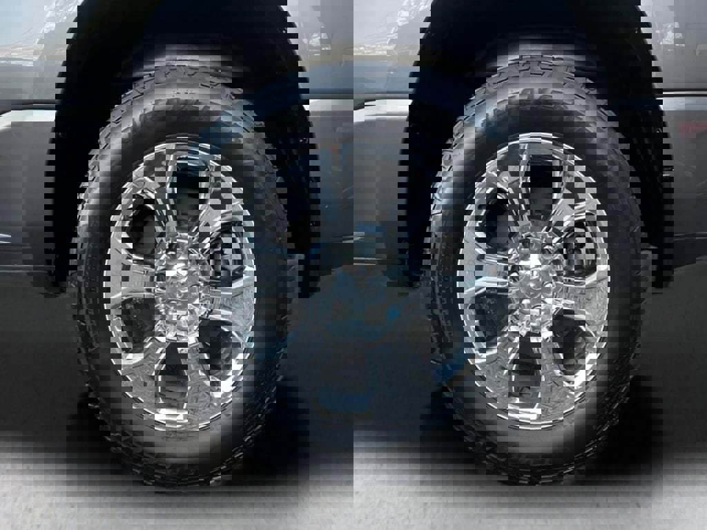 Used 2021 RAM 1500 Big Horn image 9