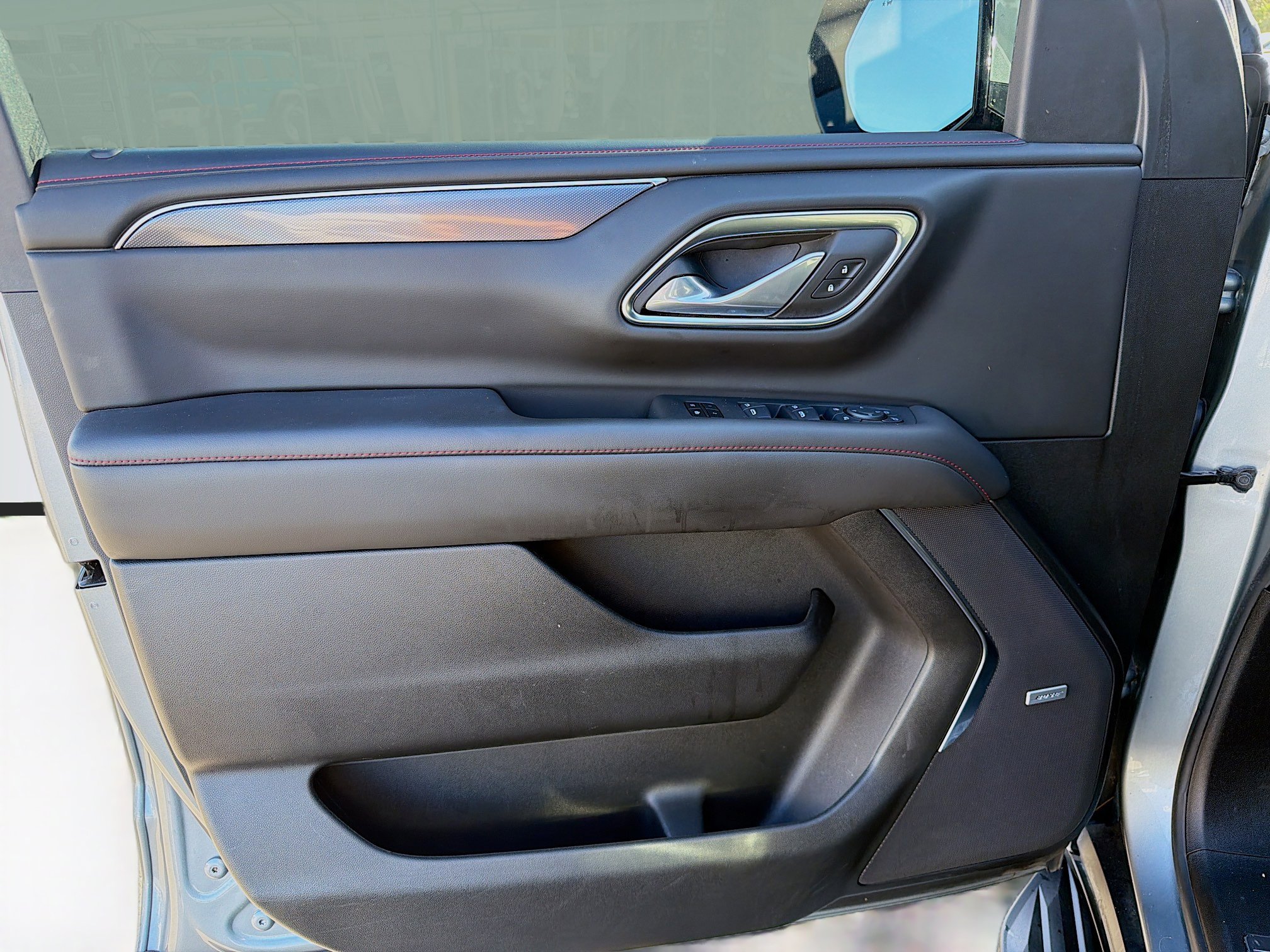 Used 2024 Chevrolet Tahoe RST w/ Sport Performance Package image 24