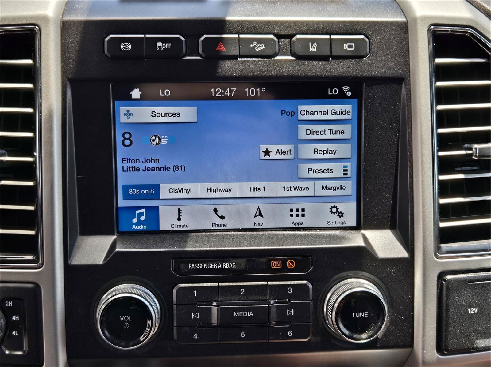 Used 2019 Ford F350 King Ranch w/ King Ranch Ultimate Package AWD/4WD image 16