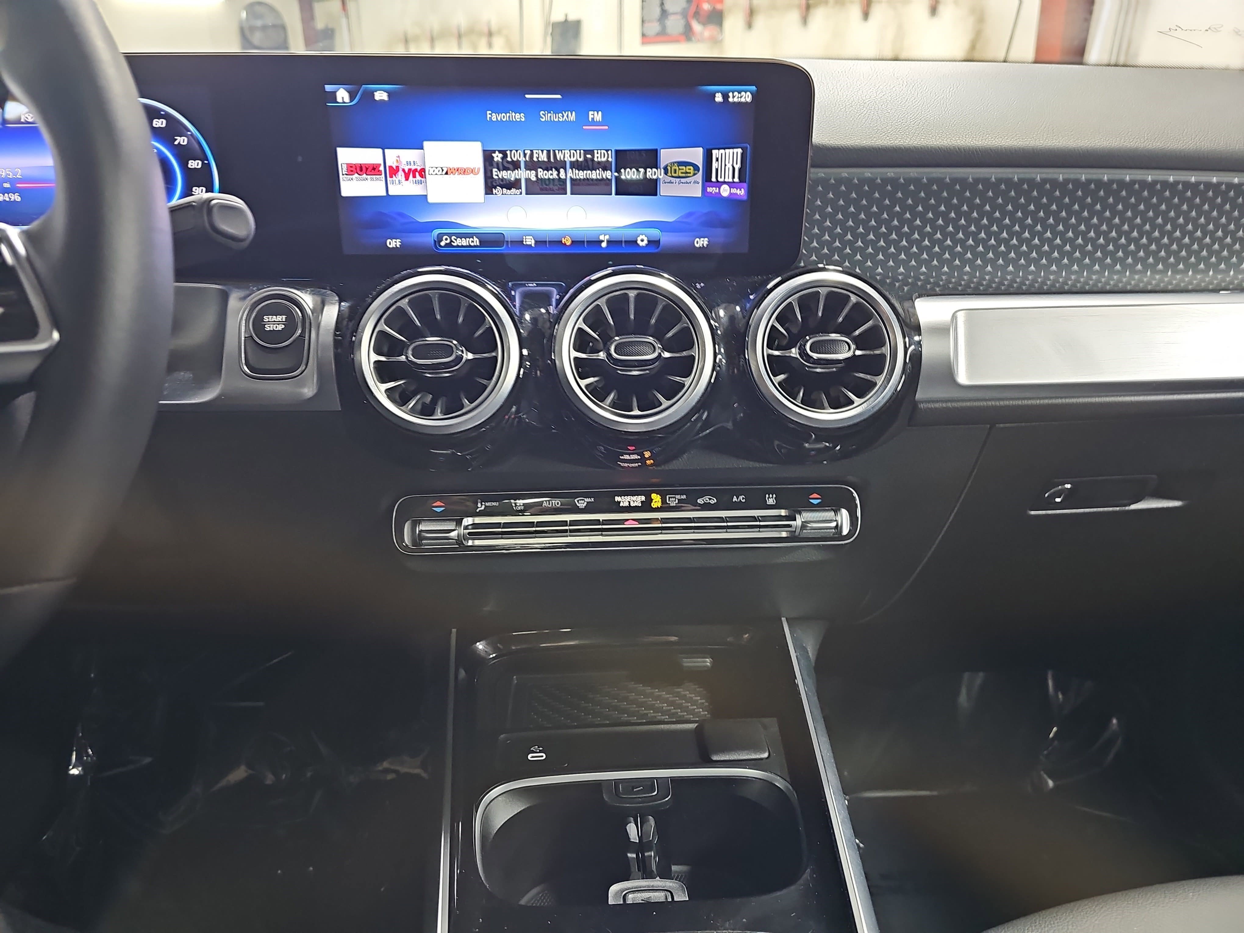 Certified 2024 Mercedes-Benz EQB 250+ image 22