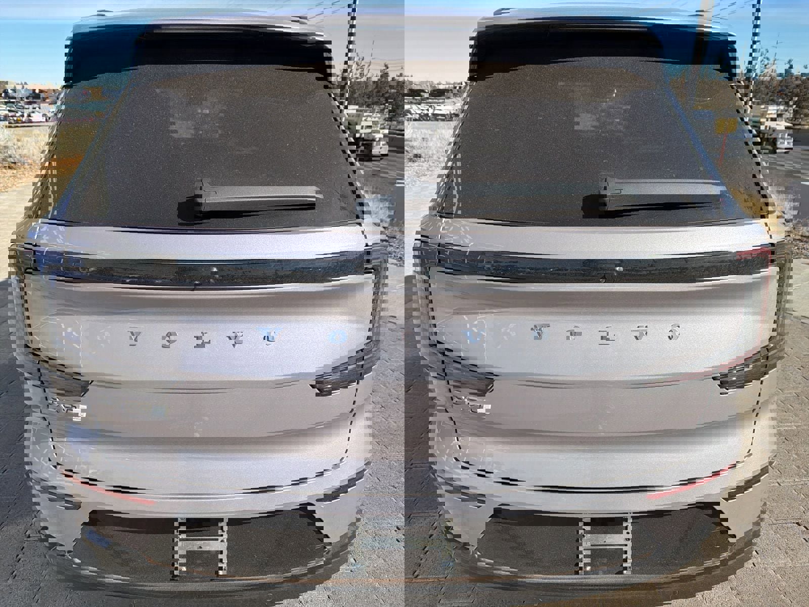 New 2026 Volvo EX90 Ultra image 3