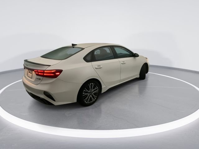 Used 2023 Kia Forte GT-Line w/ GT-Line Premium Package FWD image 6