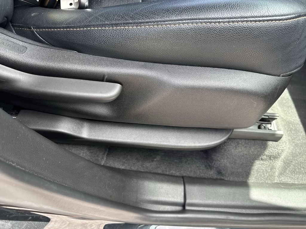 Used 2019 Chevrolet Traverse LT FWD image 45