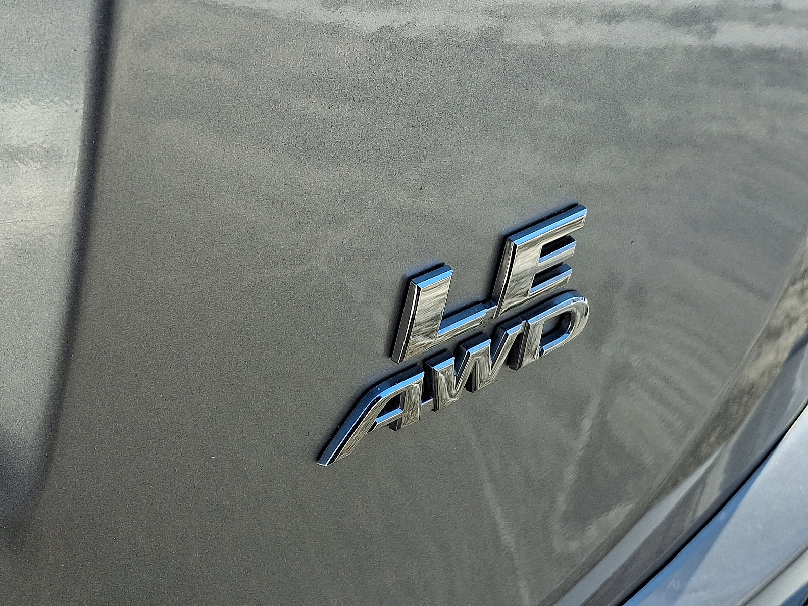 Used 2017 Toyota RAV4 LE image 30