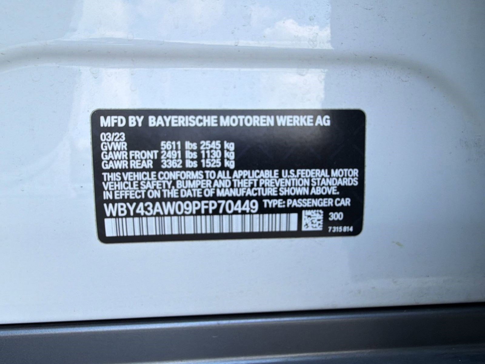 Used 2023 BMW i4 eDrive35 w/ Premium Package image 18