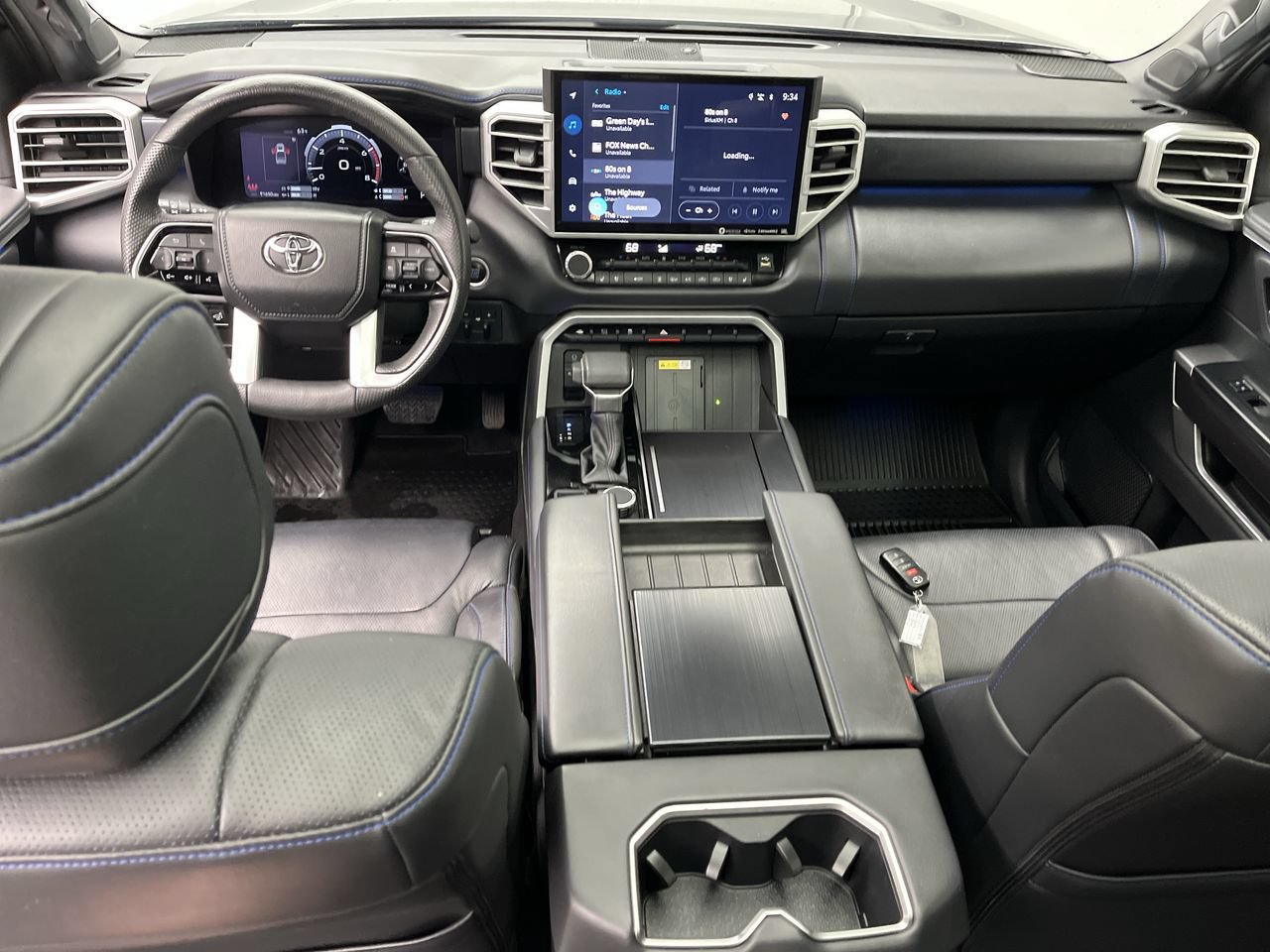Used 2023 Toyota Tundra Platinum AWD/4WD image 4