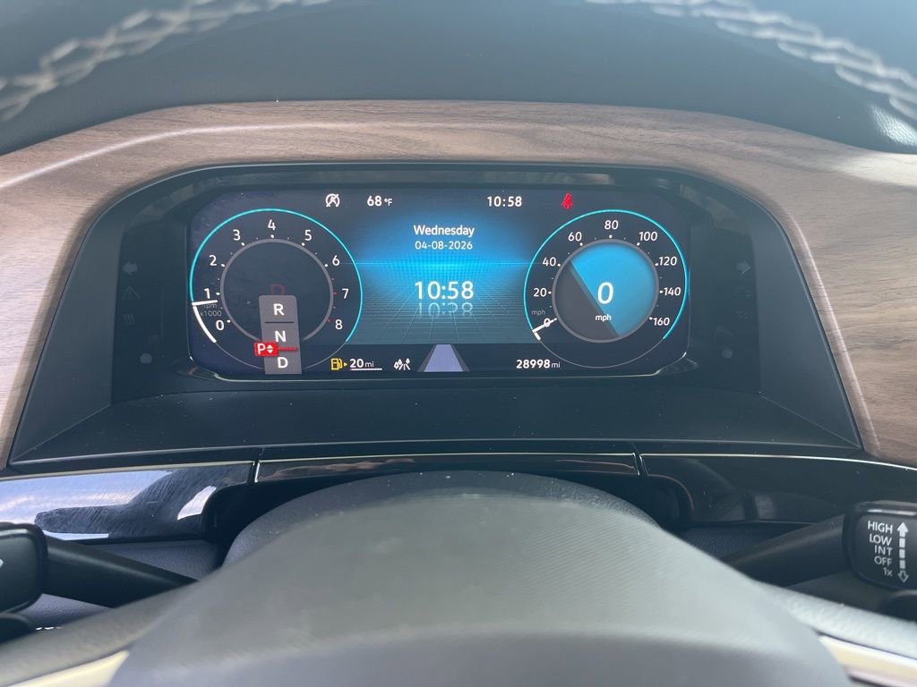 Used 2025 Volkswagen Atlas SE w/ Black Wheel Package image 22