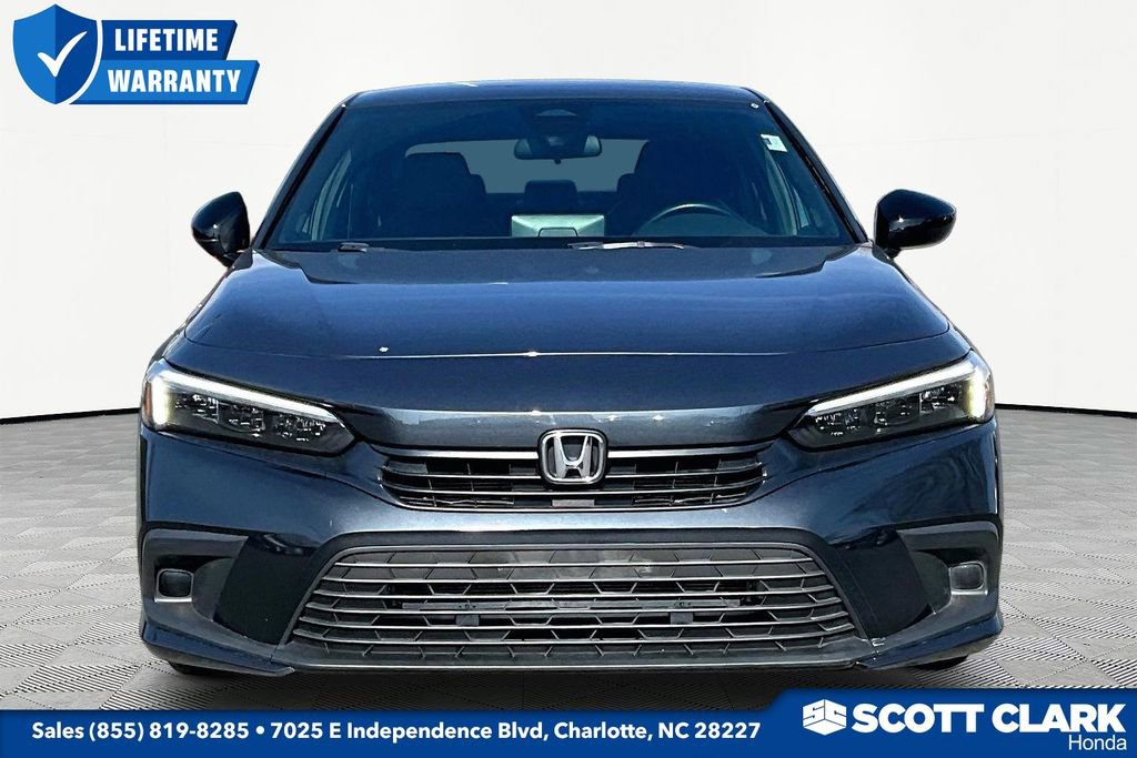 Used 2023 Honda Civic Sport image 2