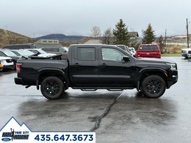 Used 2023 Nissan Frontier SV w/ Midnight Edition Package image 6