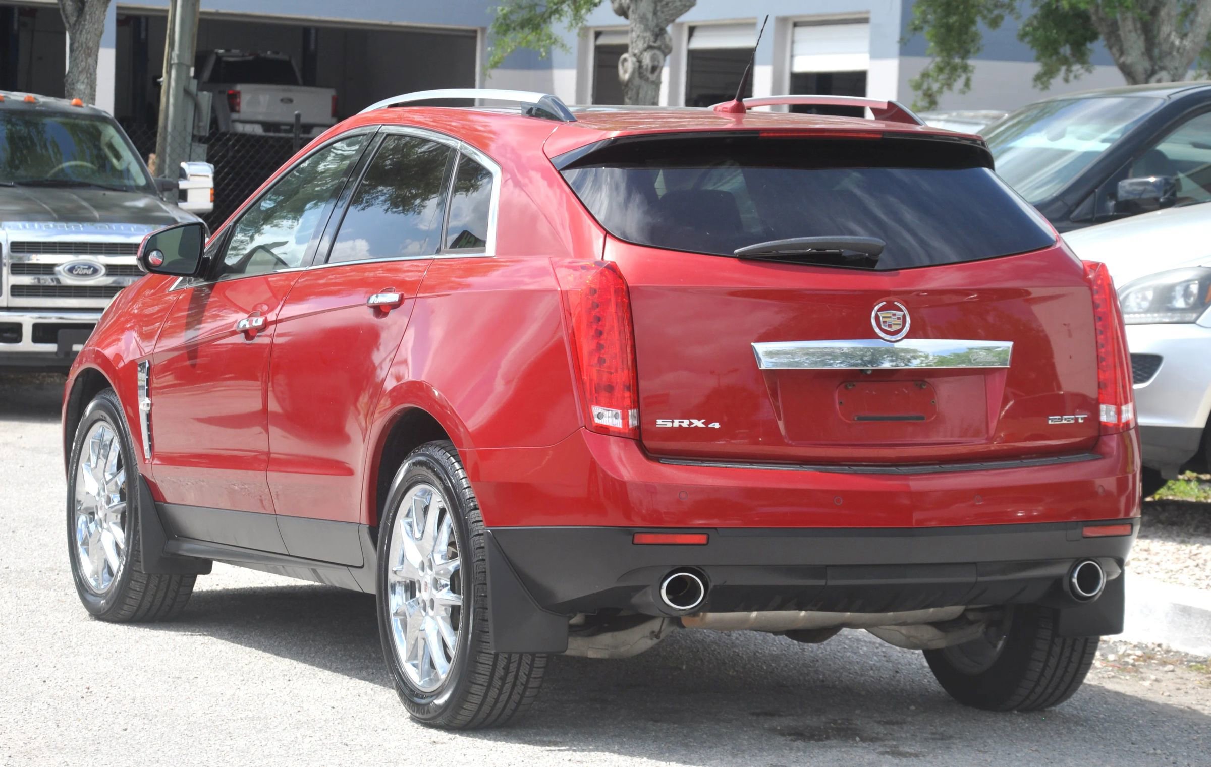 Used 2010 Cadillac SRX Premium image 9