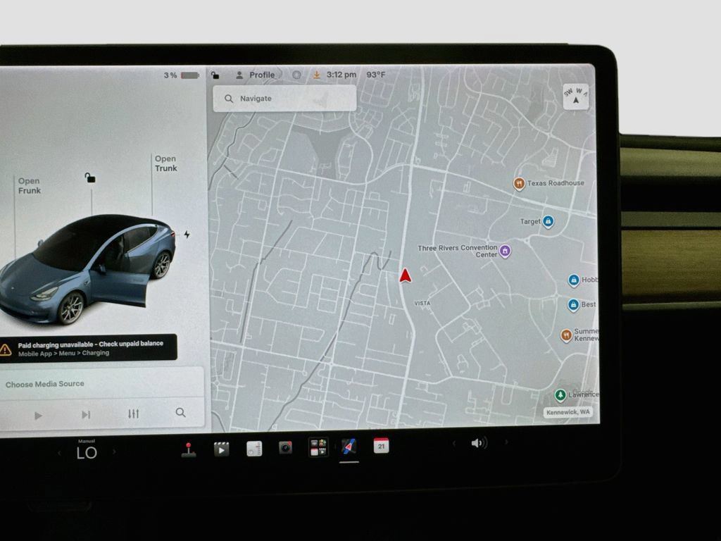 Used 2022 Tesla Model 3 Long Range AWD/4WD image 14