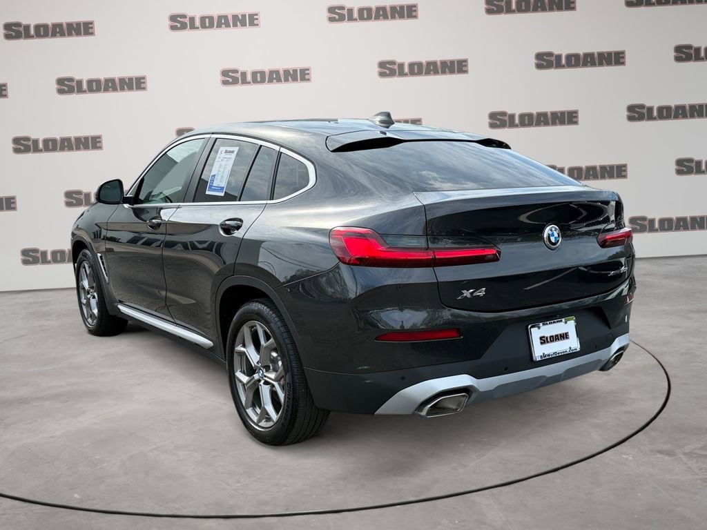 Certified 2025 BMW X4 xDrive30i w/ Premium Package image 3