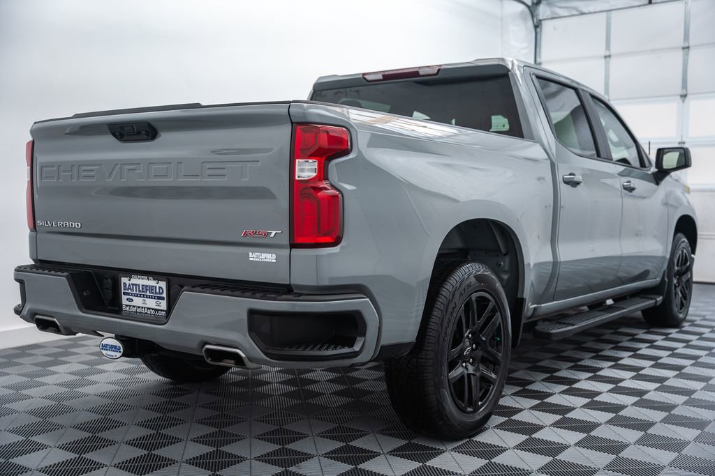 Used 2024 Chevrolet Silverado 1500 RST w/ Z71 Off-Road Package AWD/4WD image 5