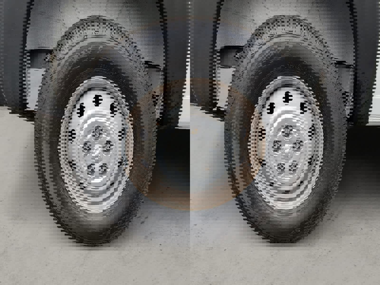 Used 2023 RAM ProMaster 3500 w/ Convenience Group image 11