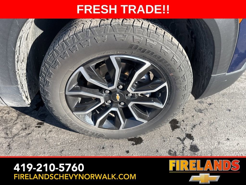 Used 2023 Chevrolet TrailBlazer ACTIV w/ Sun and Liftgate Package image 8