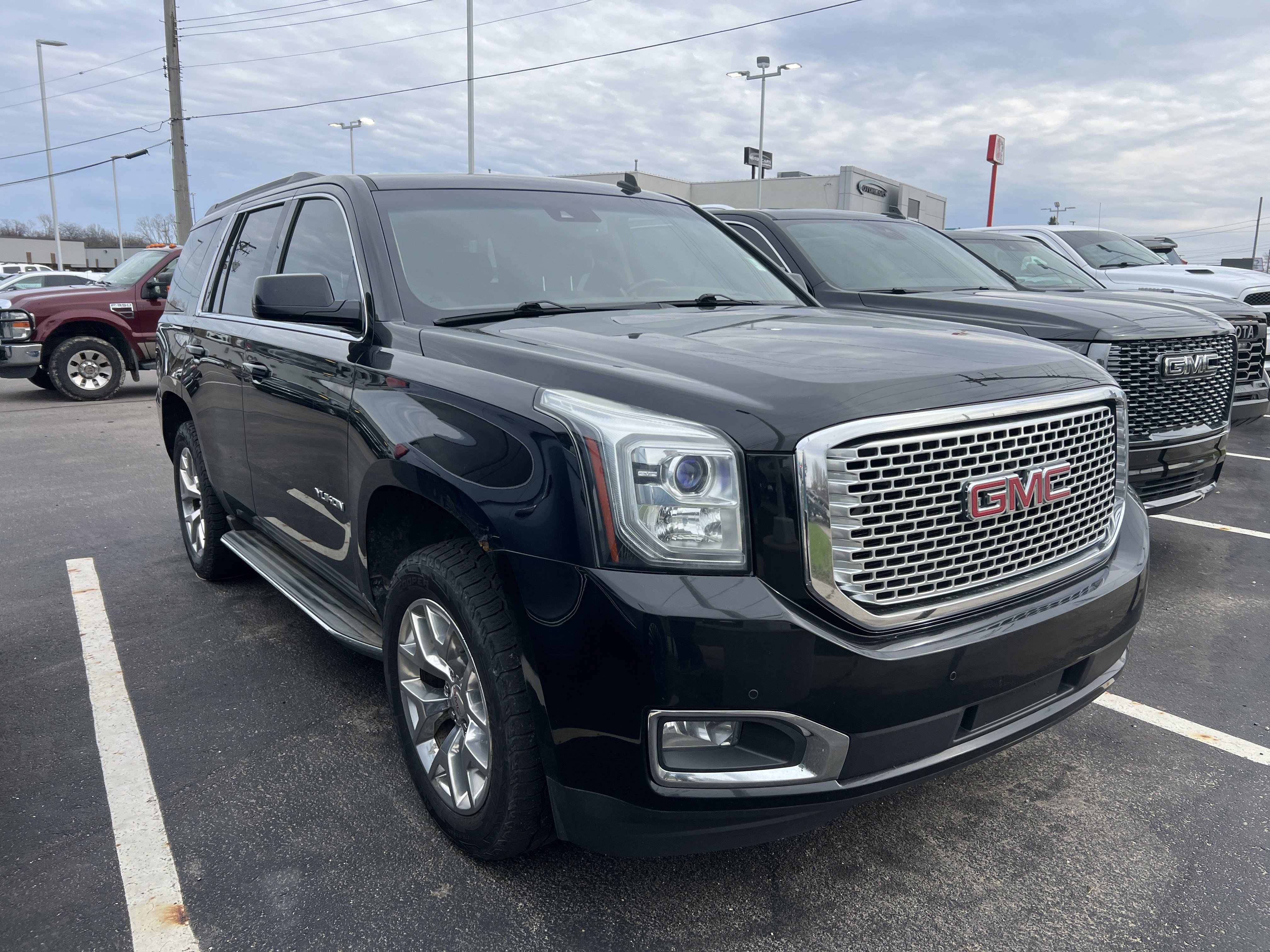 Used 2015 GMC Yukon SLT AWD/4WD image 6