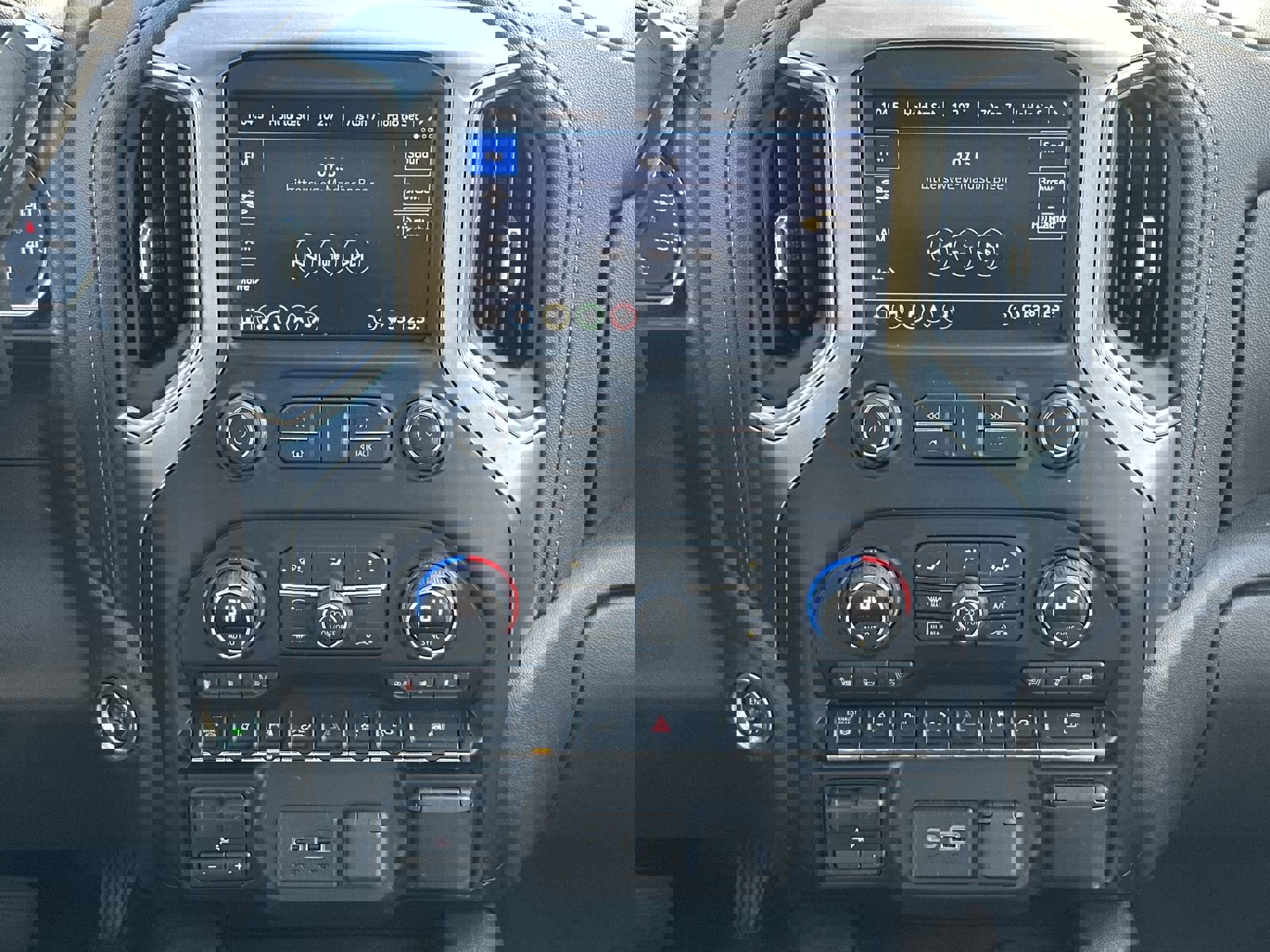 Used 2020 Chevrolet Silverado 3500 LTZ w/ LTZ Plus Package image 25