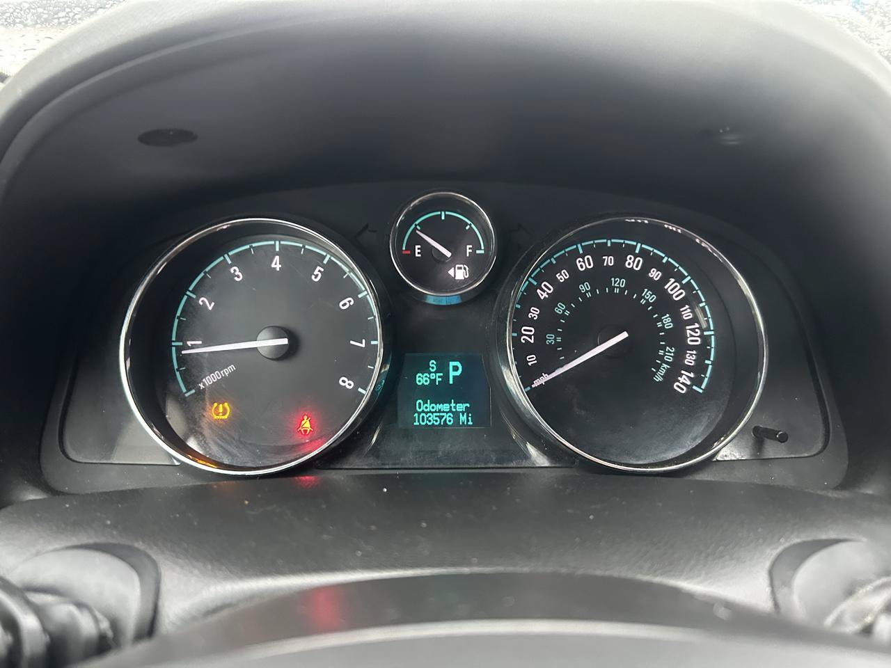 Used 2013 Chevrolet Captiva Sport LT FWD image 21