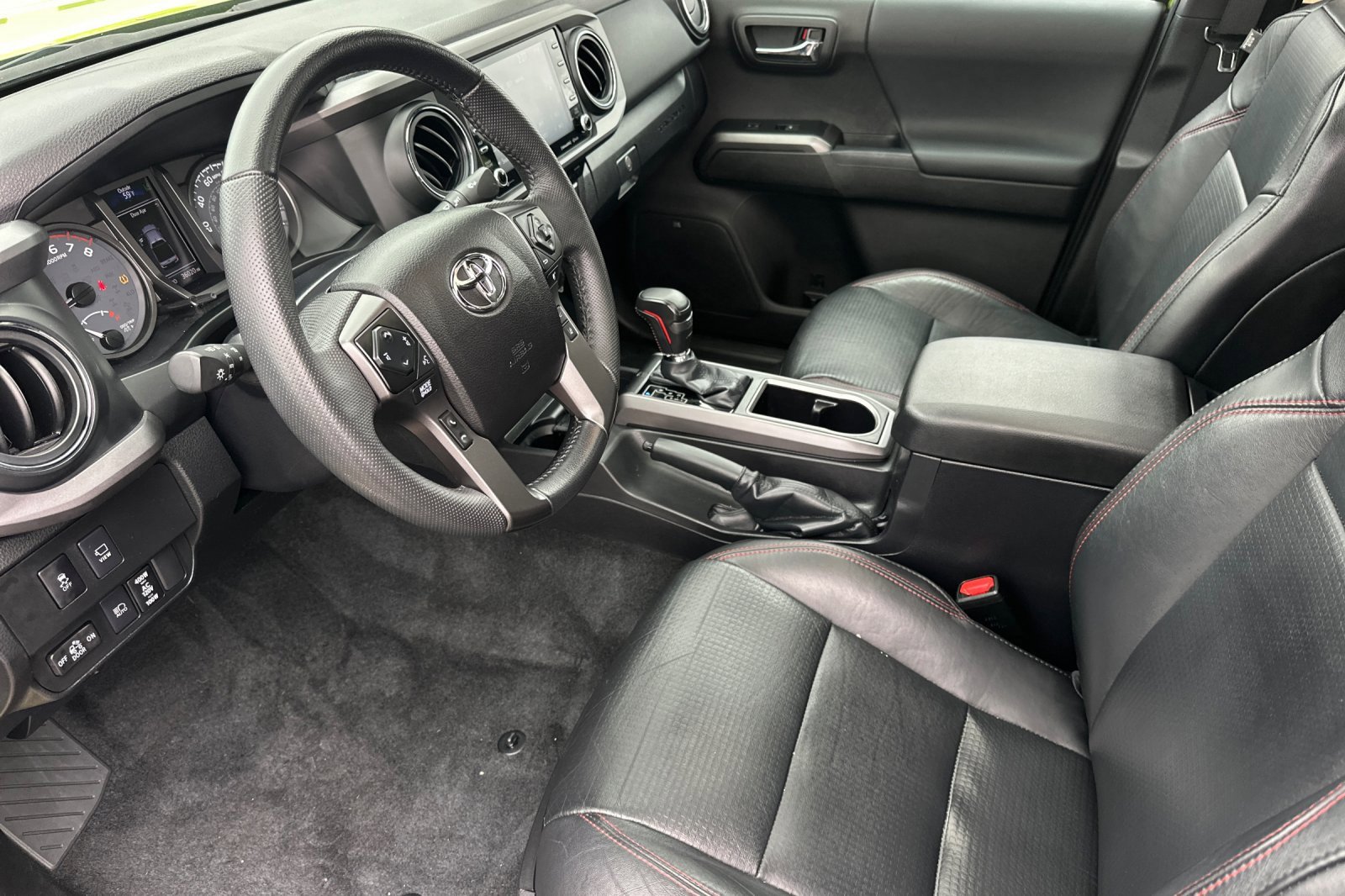 Used 2022 Toyota Tacoma TRD Pro image 10