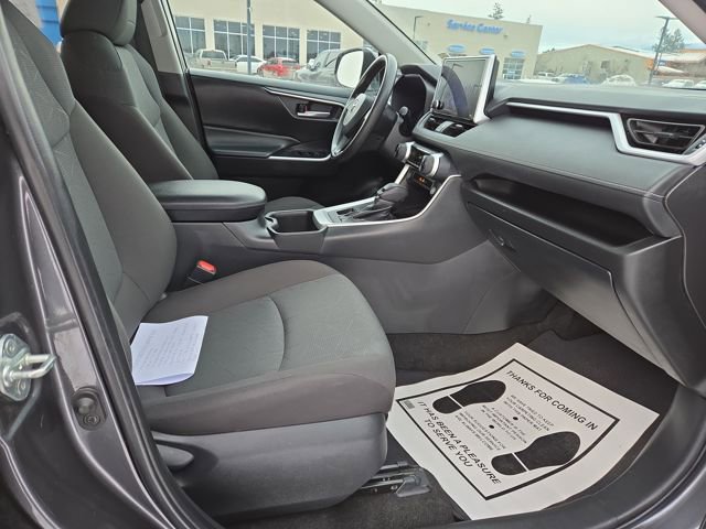Used 2023 Toyota RAV4 XLE image 36