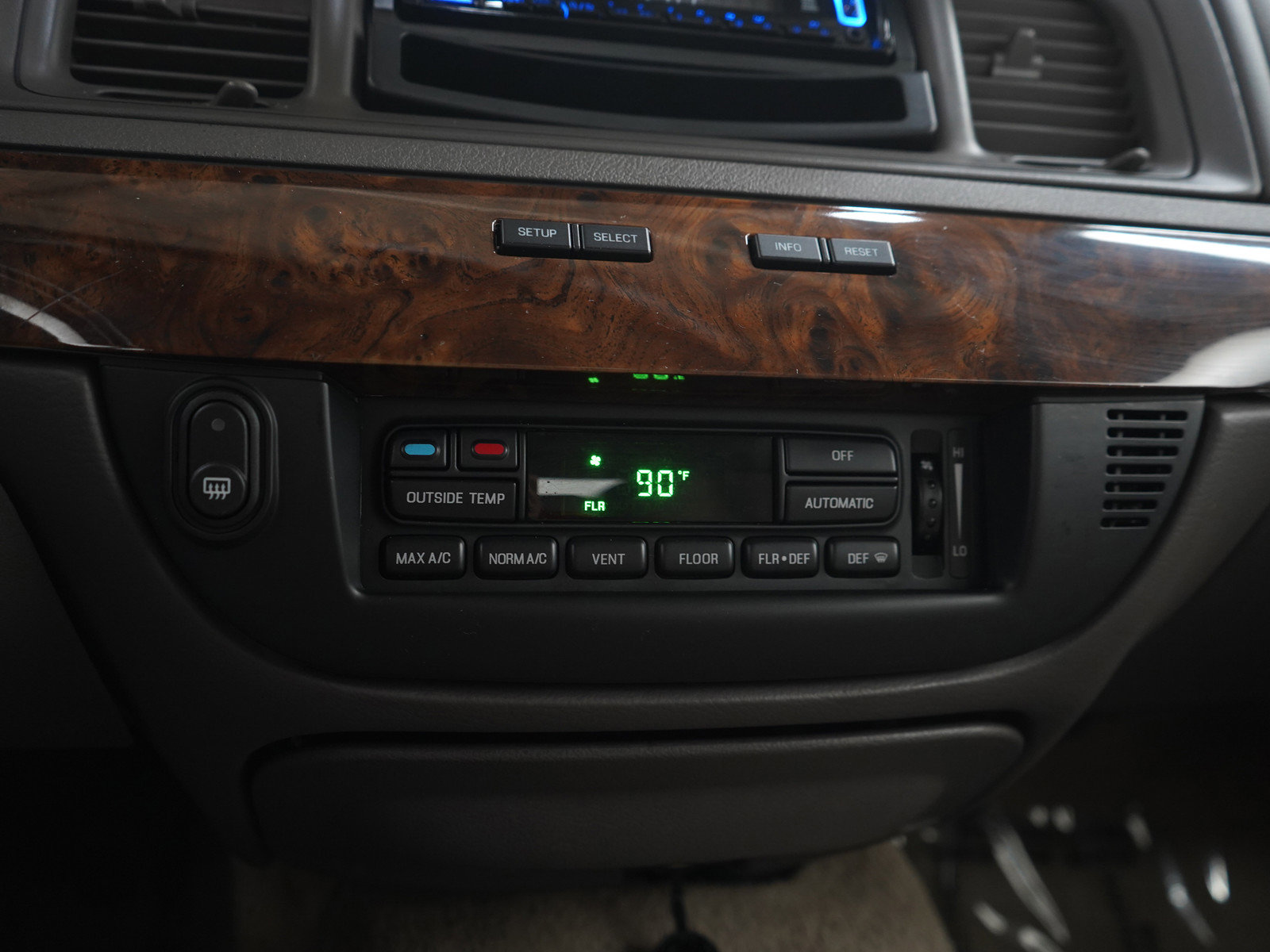 Used 2009 Mercury Grand Marquis LS RWD image 21