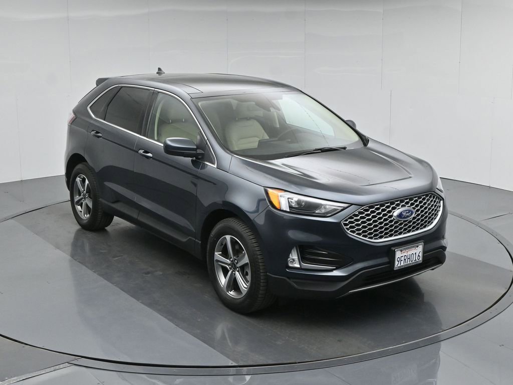 Used 2023 Ford Edge SEL w/ Convenience Package image 41