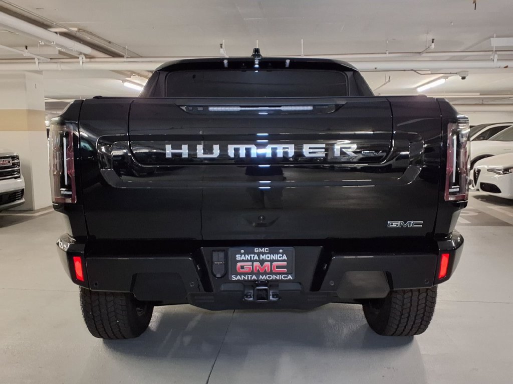 New 2026 GMC Hummer EV 4x4 Crew Cab w/ LPO, Storage Package image 8