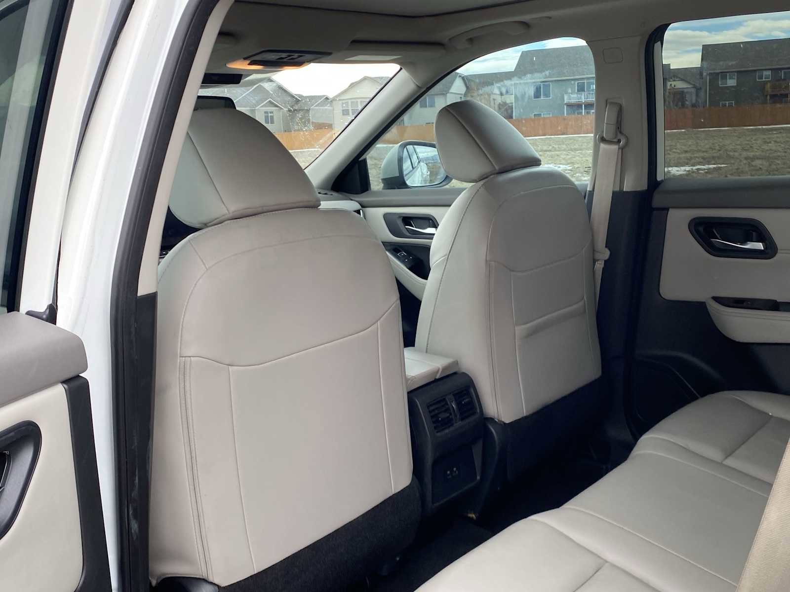 Used 2023 Nissan Rogue SL image 33