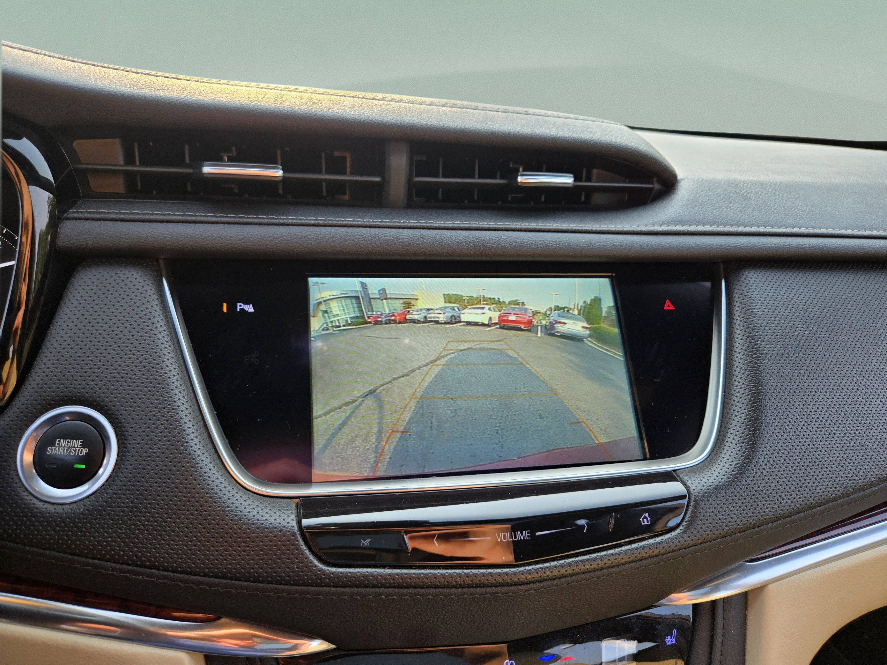 Used 2019 Cadillac XT5 Luxury FWD image 21