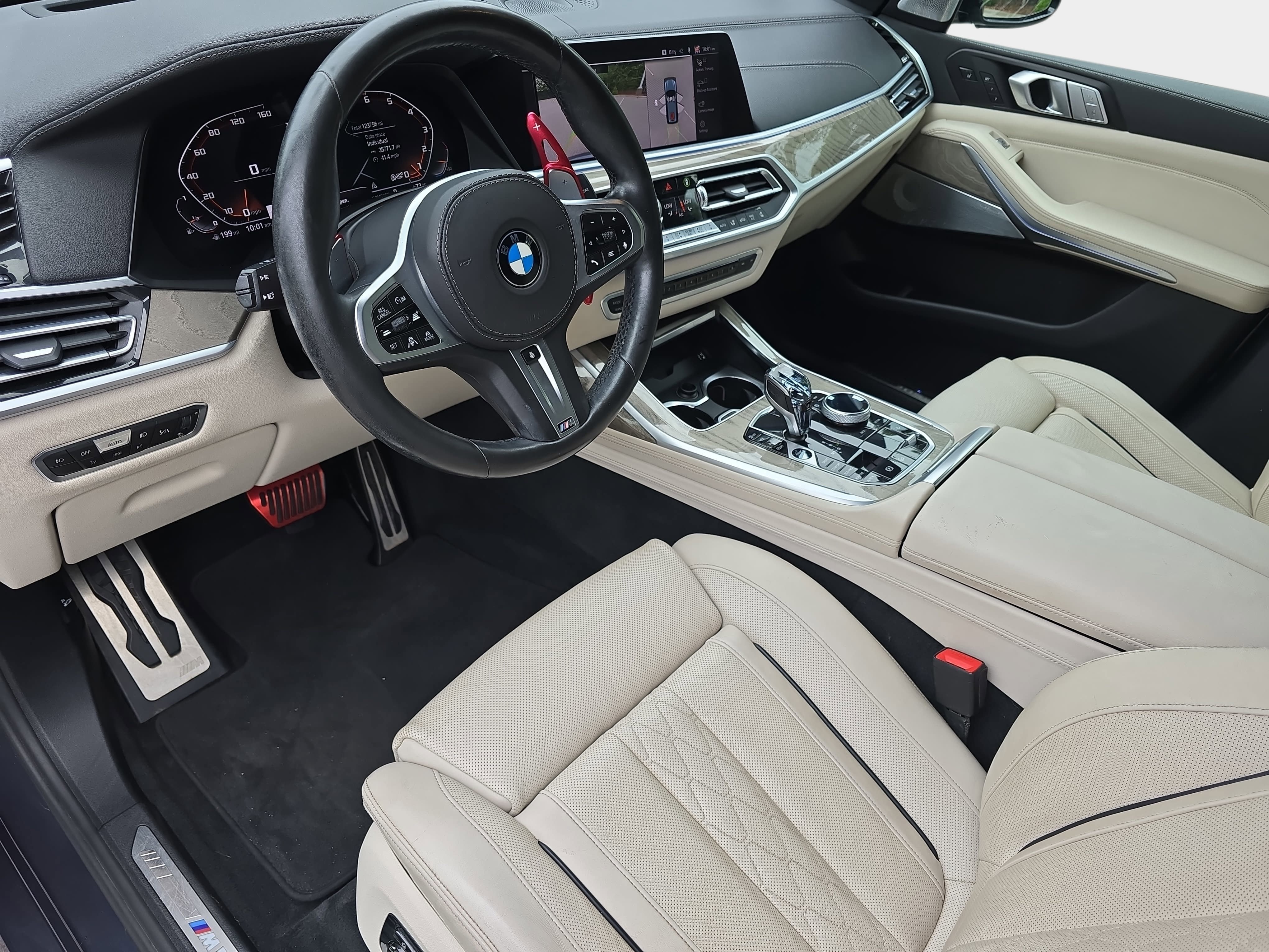 Used 2020 BMW X7 M50i w/ Dynamic Handling Package AWD/4WD image 14