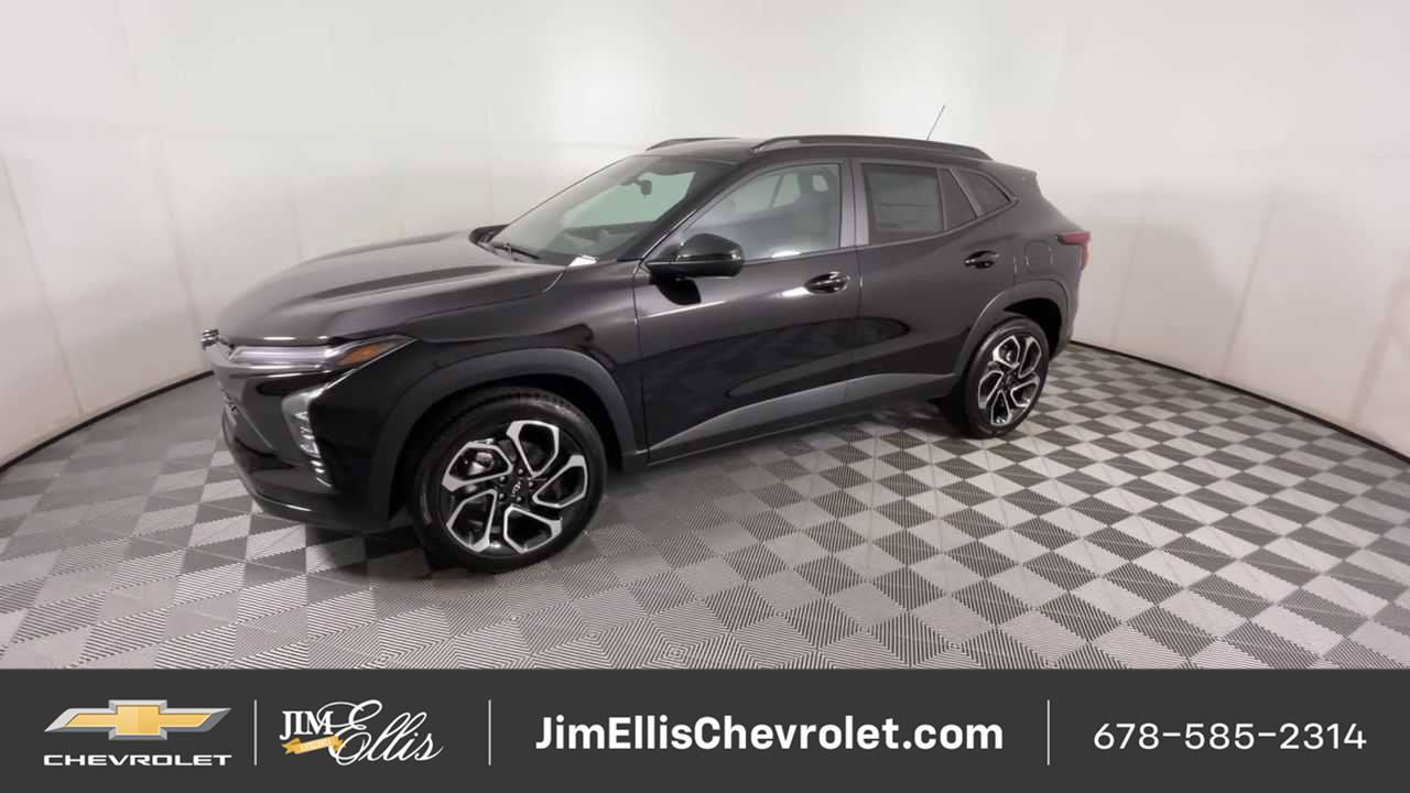 Certified 2025 Chevrolet Trax RS w/ Sunroof Package FWD image 4