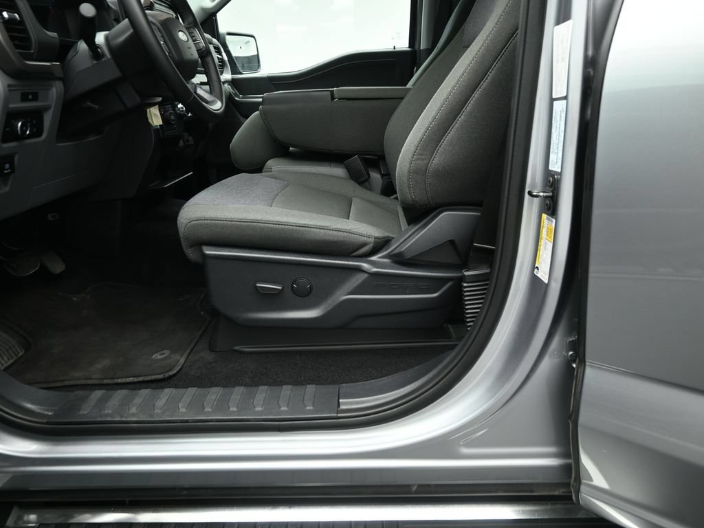 Certified 2025 Ford F150 XLT w/ Equipment Group 301A Standard AWD/4WD image 10