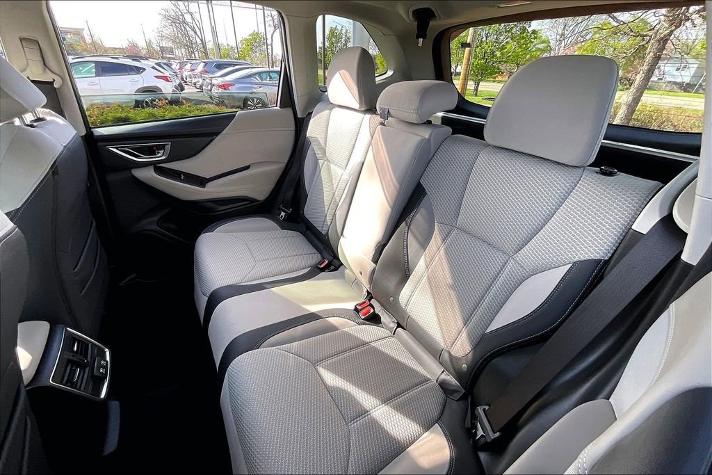 Used 2020 Subaru Forester Premium AWD/4WD image 29