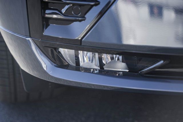 New 2026 Volvo XC60 B5 Ultra w/ Protection Package Premier AWD/4WD image 14