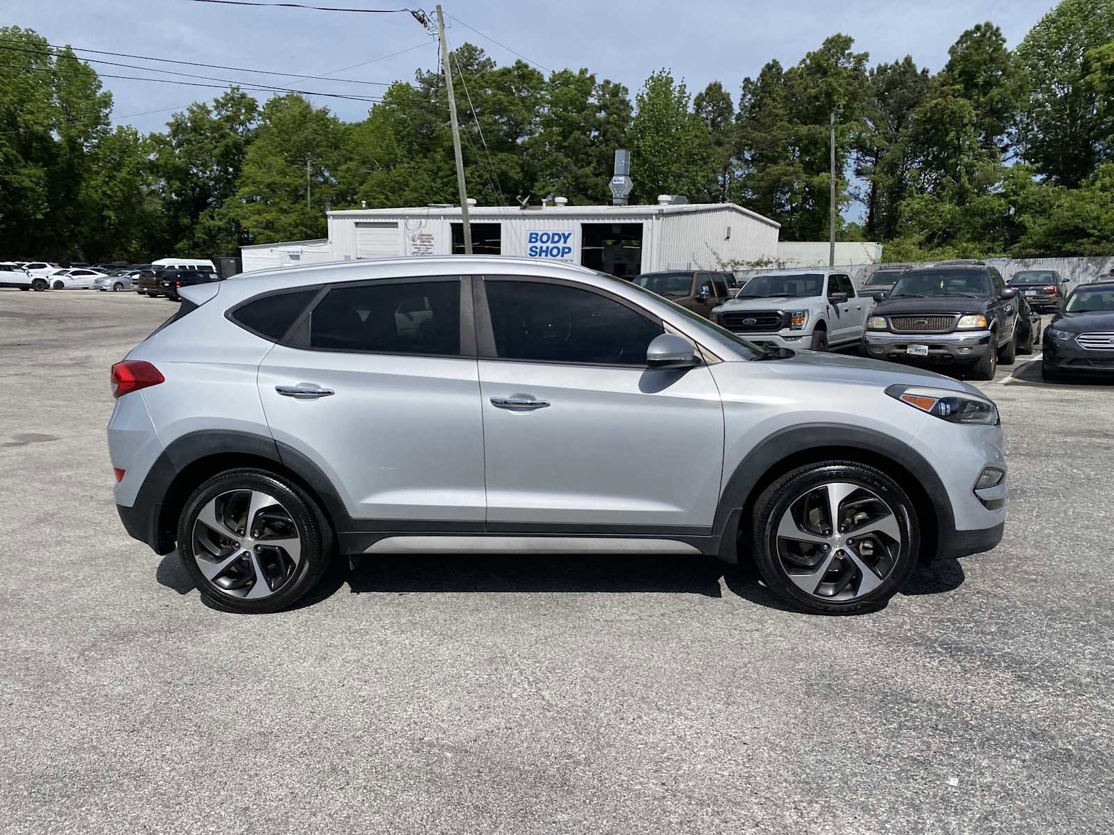 Used 2017 Hyundai Tucson Limited image 4
