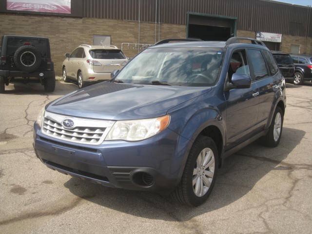 Used 2012 Subaru Forester 2.5X Premium w/ All-Weather Pkg AWD/4WD image 1