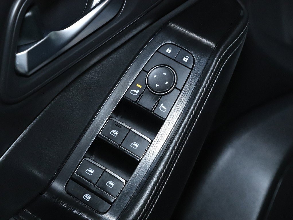 Used 2023 Nissan Rogue SL w/ SL Premium Package image 17