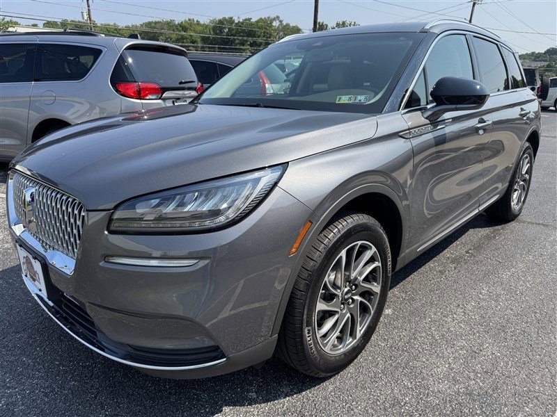 Used 2022 Lincoln Corsair AWD w/ Equipment Group 101A image 4