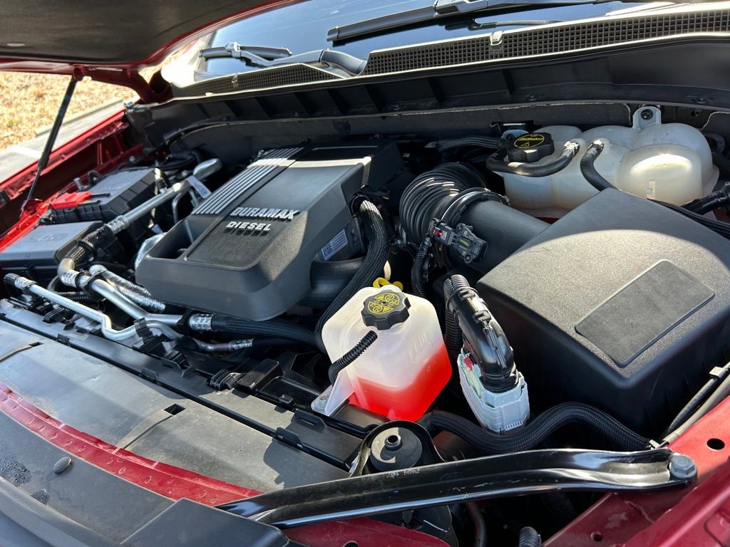 Used 2024 Chevrolet Tahoe RST w/ Luxury Package image 65