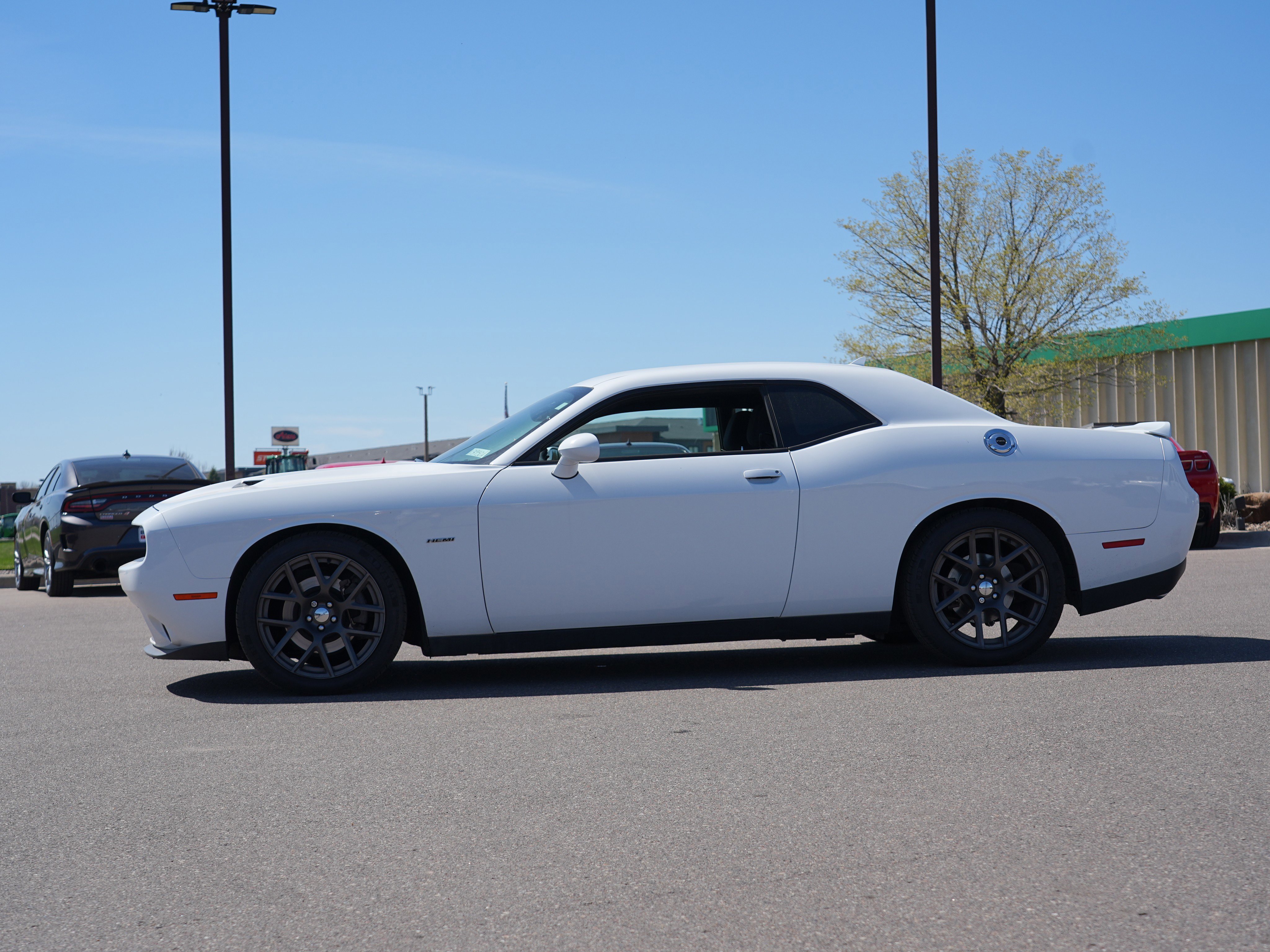 Used 2016 Dodge Challenger R/T w/ Sound Group RWD image 6