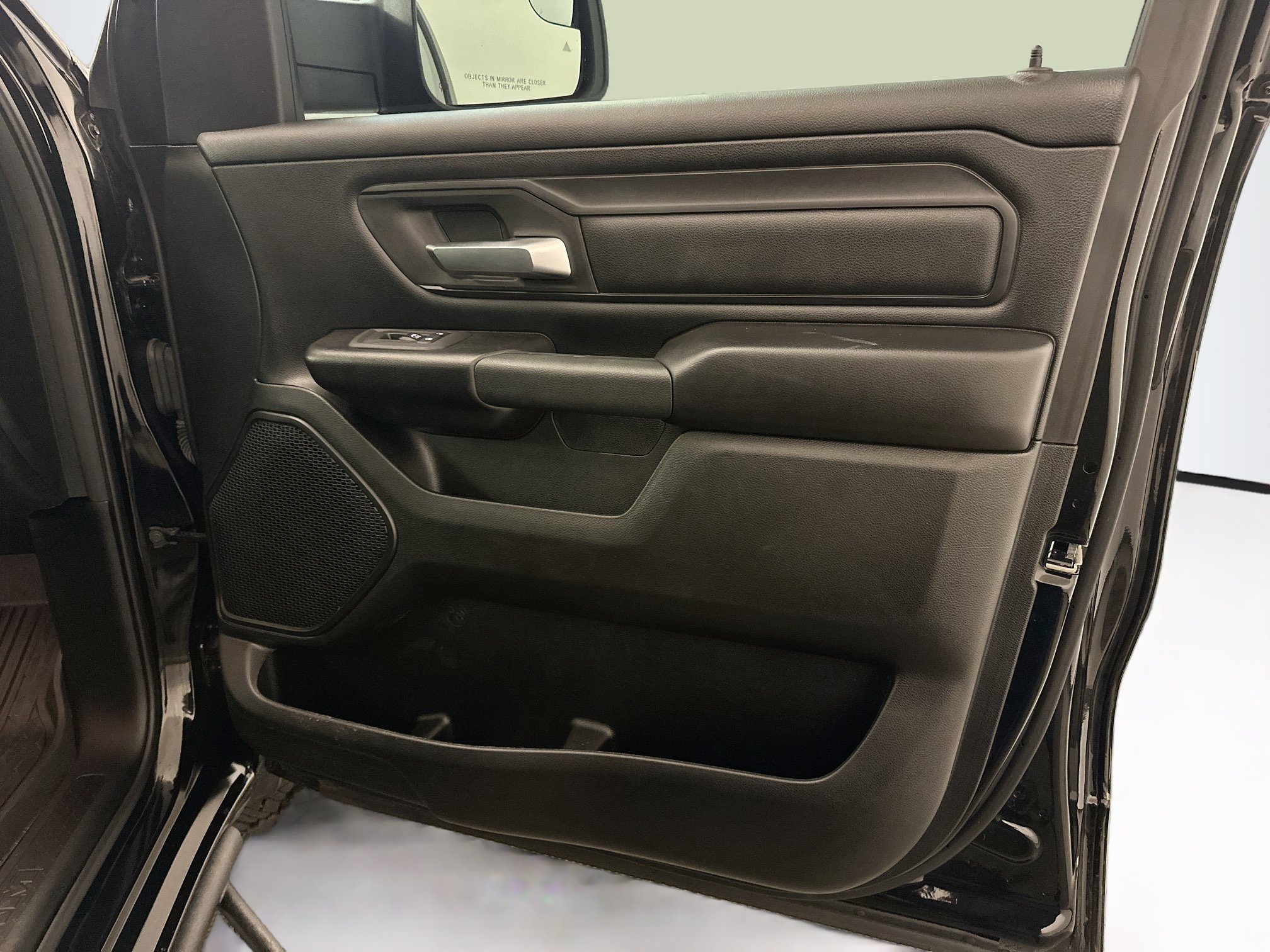 Used 2026 RAM 1500 Warlock AWD/4WD image 32