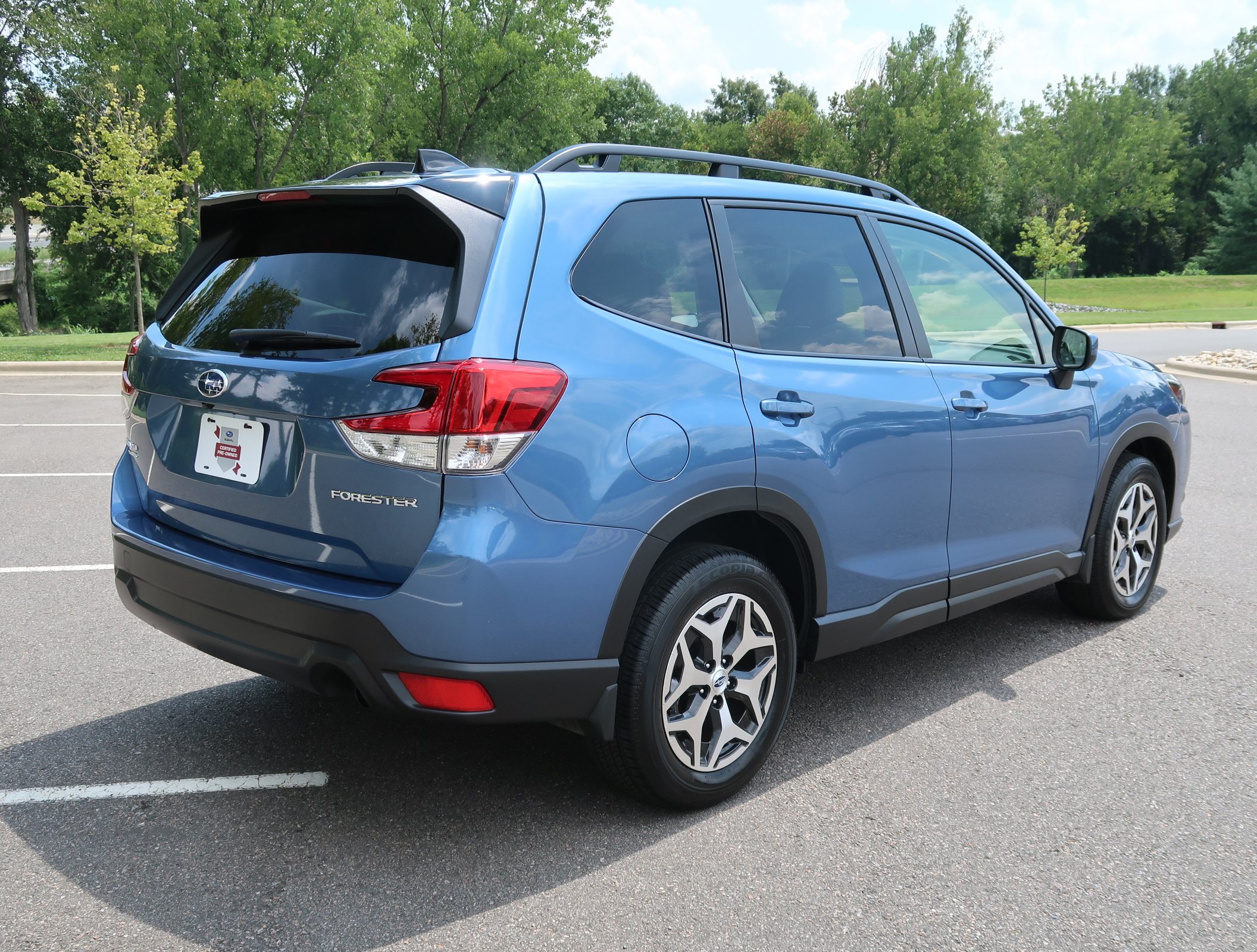Certified 2024 Subaru Forester Premium AWD/4WD image 8