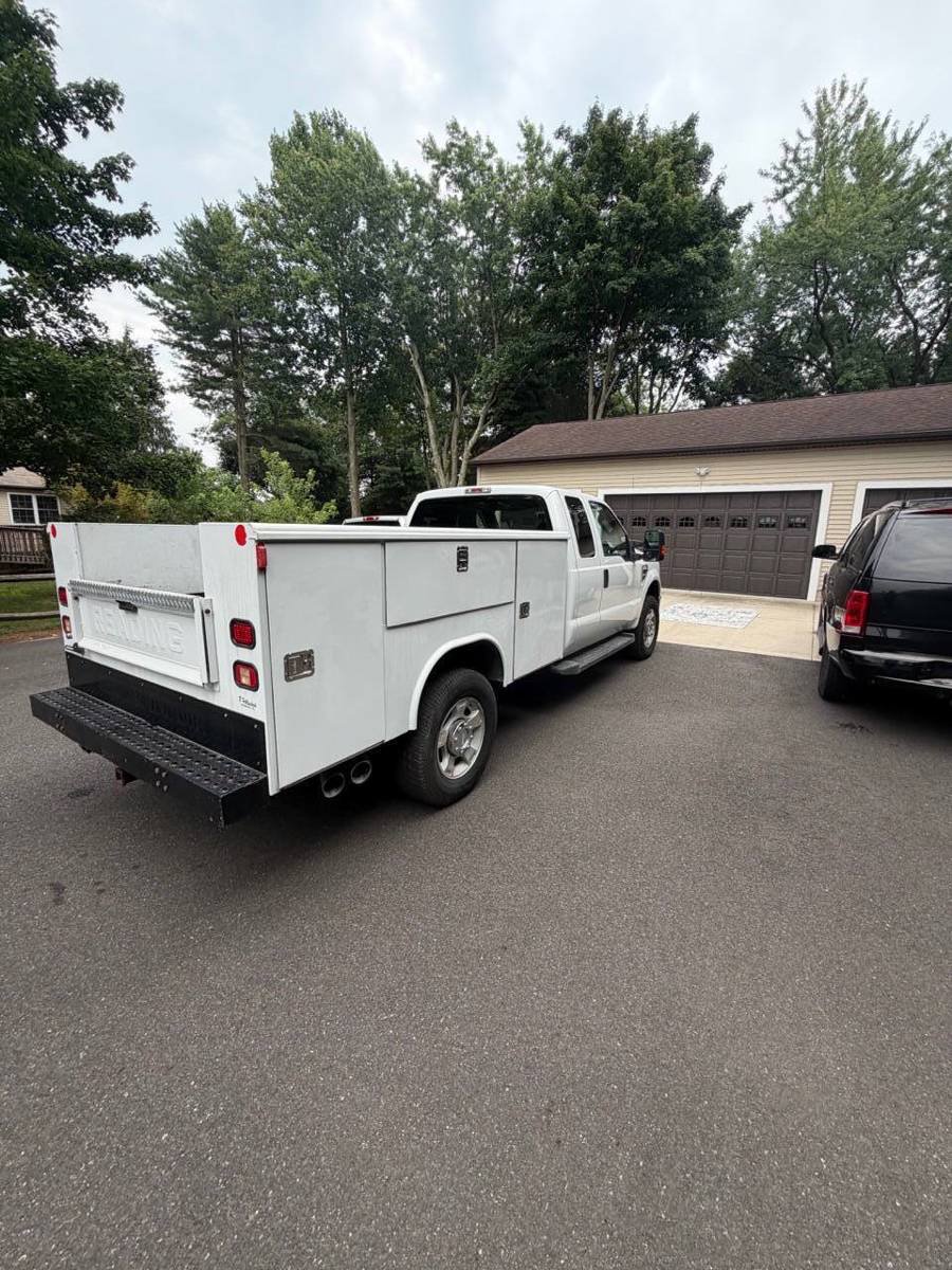 Used 2009 Ford F350 XLT AWD/4WD image 10