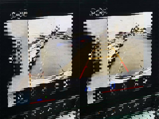 Used 2024 GMC Canyon Elevation w/ Convenience Package image 16