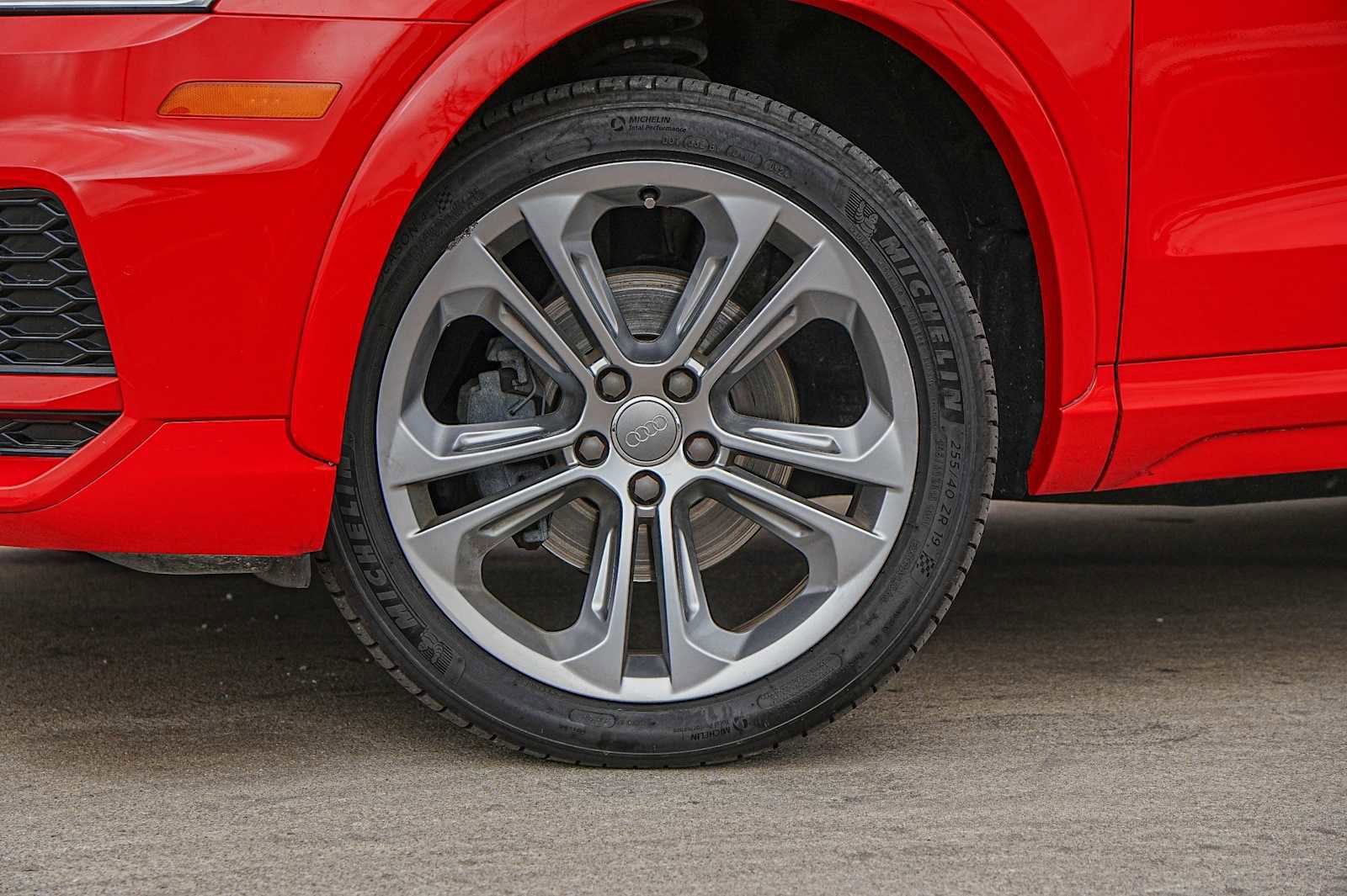 Used 2018 Audi Q3 2.0T Premium image 2