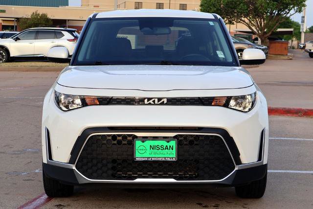 Used 2023 Kia Soul LX w/ Option Group 015 image 4